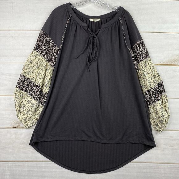 Gimmicks By BKE Women’s L Black Tunic Balloon Sleeve Floral Lace Front - Picture 1 of 10